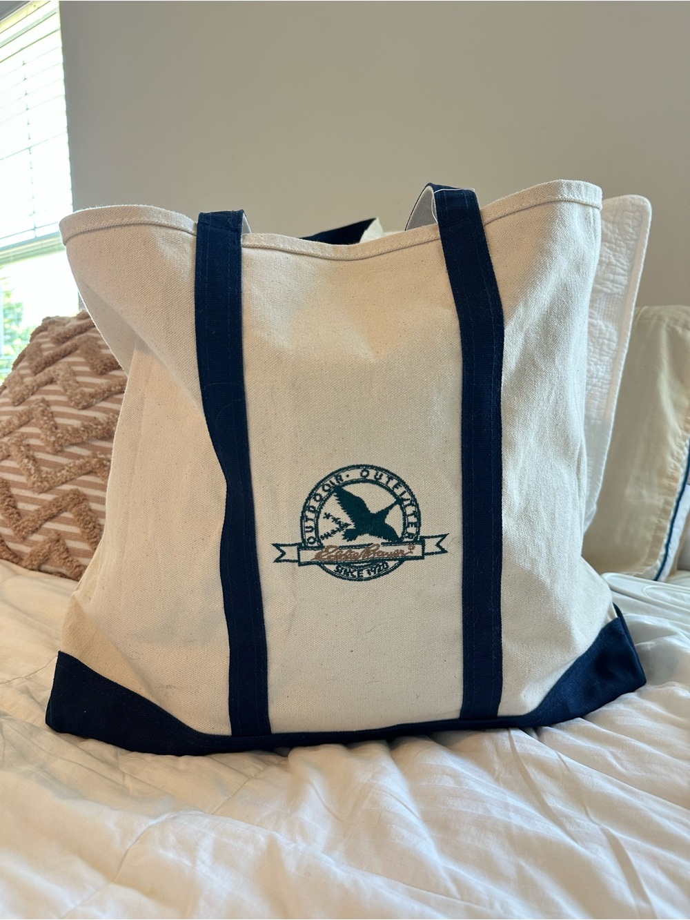 NWT Vintage 80s/90s Rare Large Eddie Bauer Cream Canvas Tote with Navy Trim